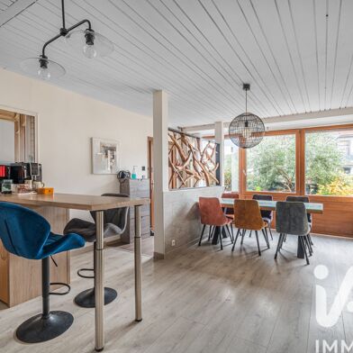 Maison 8 pièces 399000 €