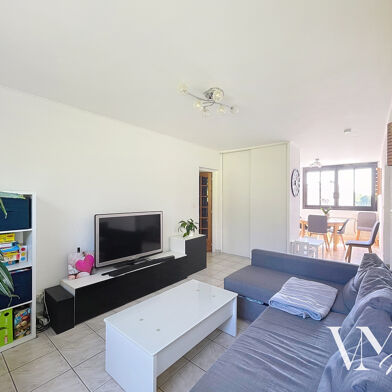 Appartement 4 pièces 219000 €