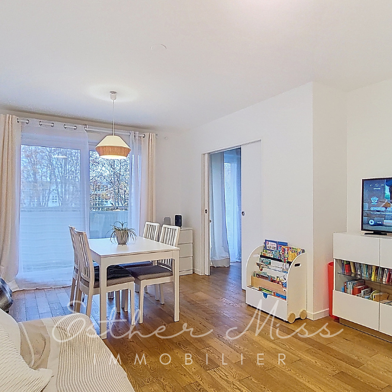 Appartement 4 pièces 315000 €