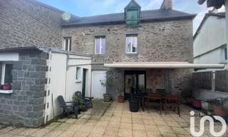 Immeuble  211 m² à vendre à Plesder (35720)