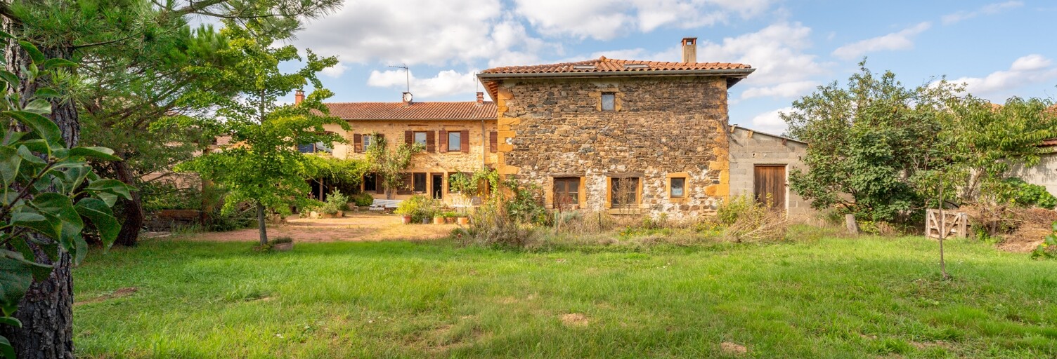 Maison 9 Pièces 265 m² à vendre à Légny (69620)