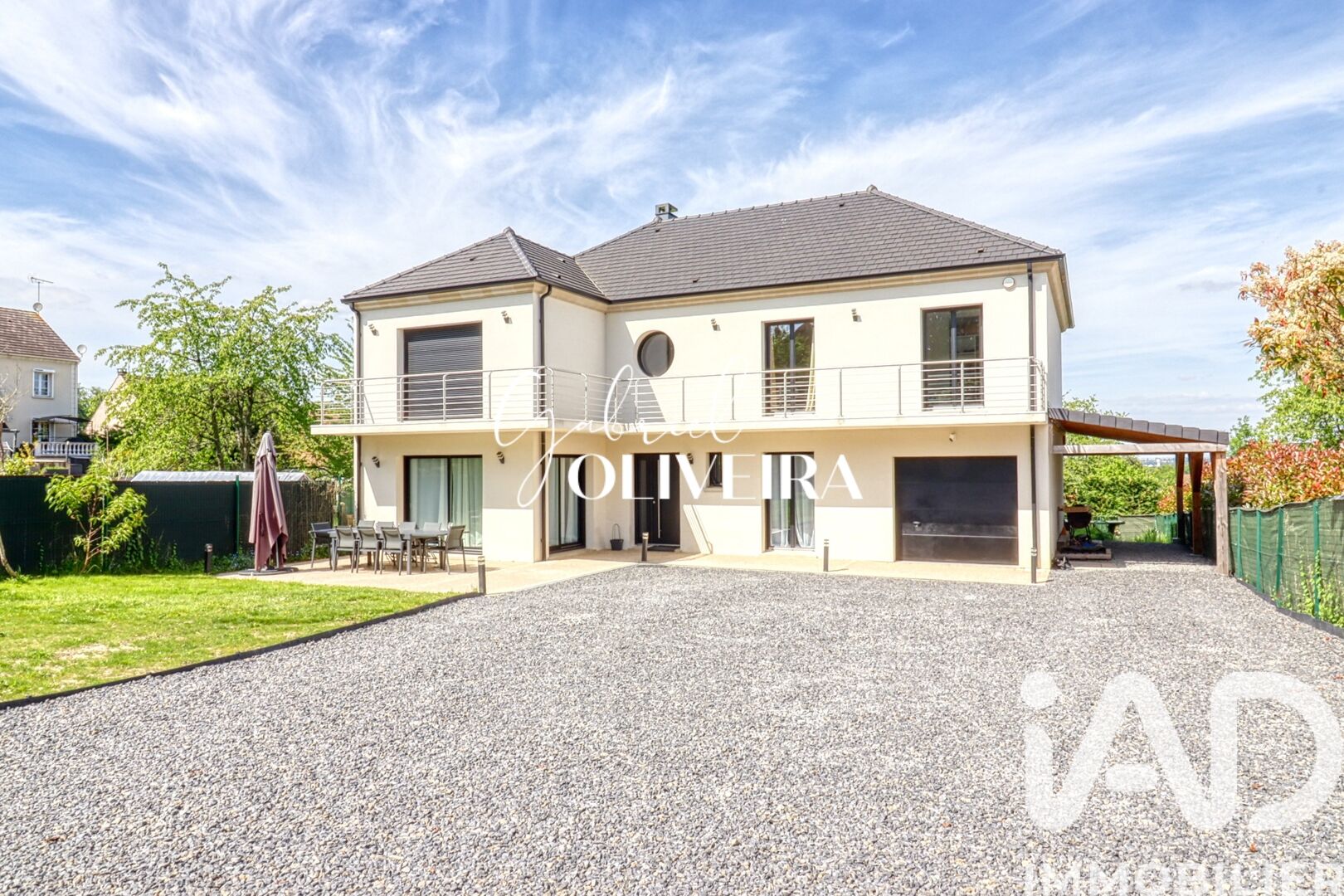 Domont - 210m² - 7p. - 5ch.