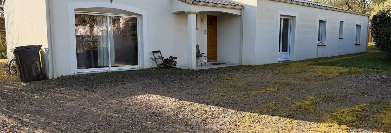 Maison 5 Pièces 110 m² à vendre à Adilly (79200)