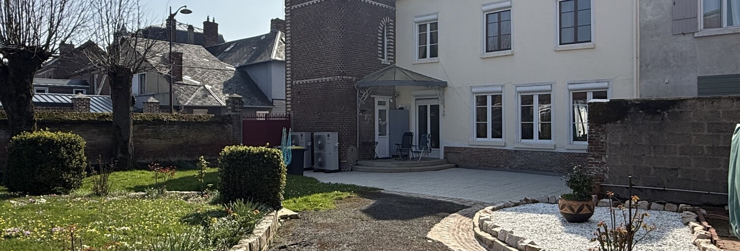 Maison 8 Pièces 212 m² à vendre à Grandvilliers (60210)