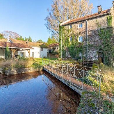 Maison 7 pièces 369600 €