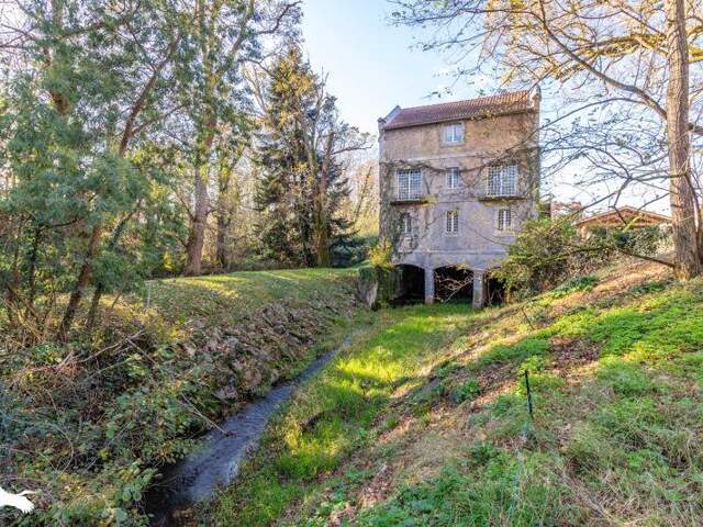 Moulin de 7 pièces principales — photo du bien