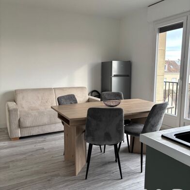 Appartement 2 pièces 800 €