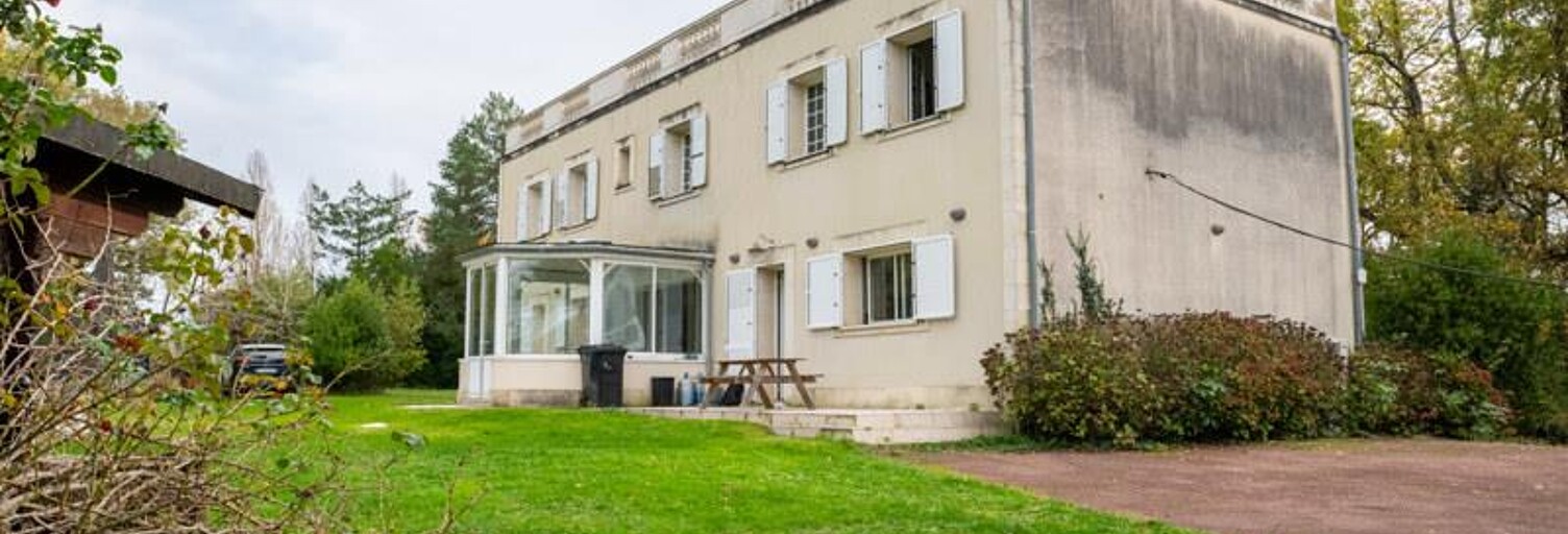 Maison 8 Pièces 256 m² à vendre à Sainte-Eulalie (33560)