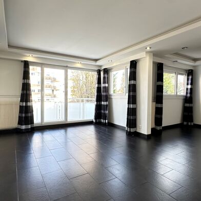 Appartement 3 pièces 196000 €