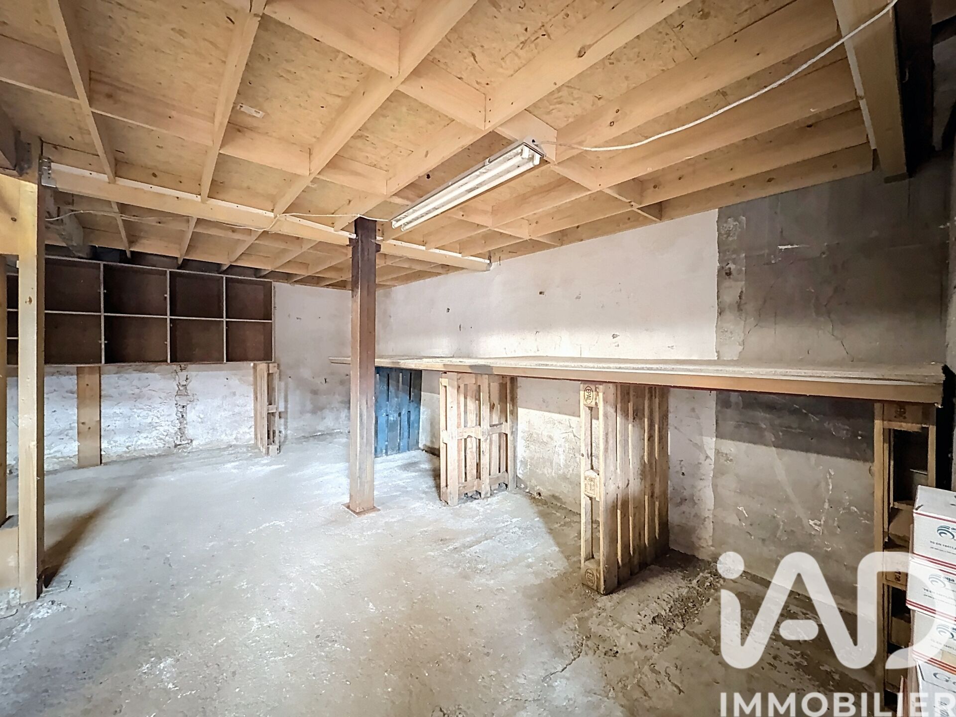 Vente Immeuble 215 m² - Photo 2