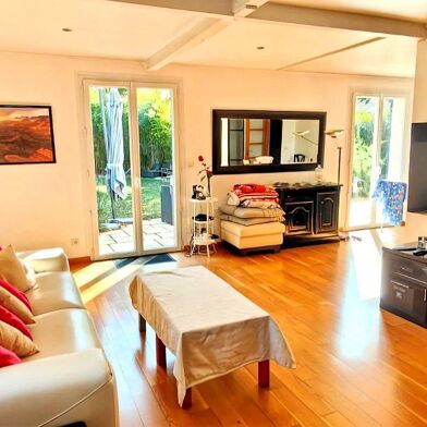 Maison 6 pièces 698000 €