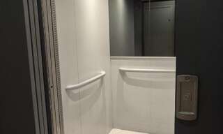 Immeuble  660 m² à vendre à Saint-Raphaël (83700)