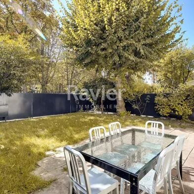 Appartement 4 pièces 5990 €