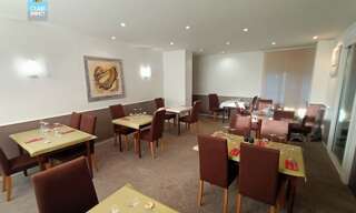 Commerce 7 Pièces 300 m² à vendre à La Chapelle-de-Guinchay (71570)