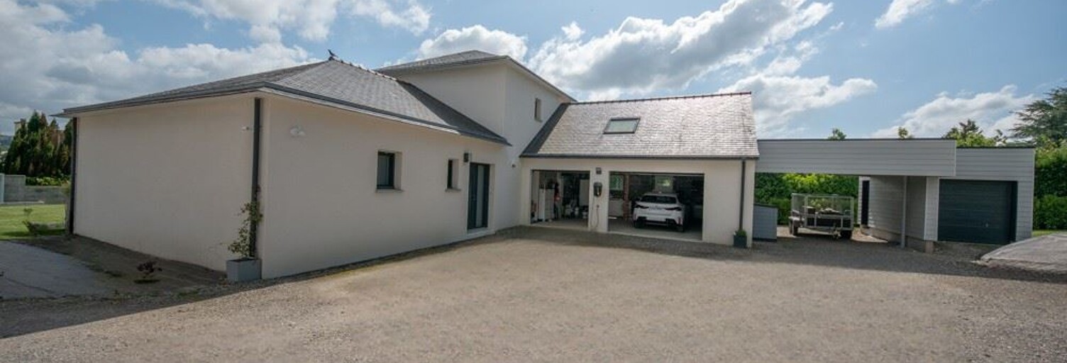 Maison 6 Pièces 220 m² à vendre à Sizun (29450)