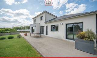 Maison 6 Pièces 220 m² à vendre à Sizun (29450)