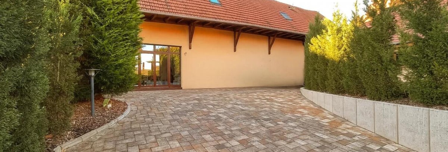 Maison 6 Pièces 179 m² à vendre à Osthoffen (67990)