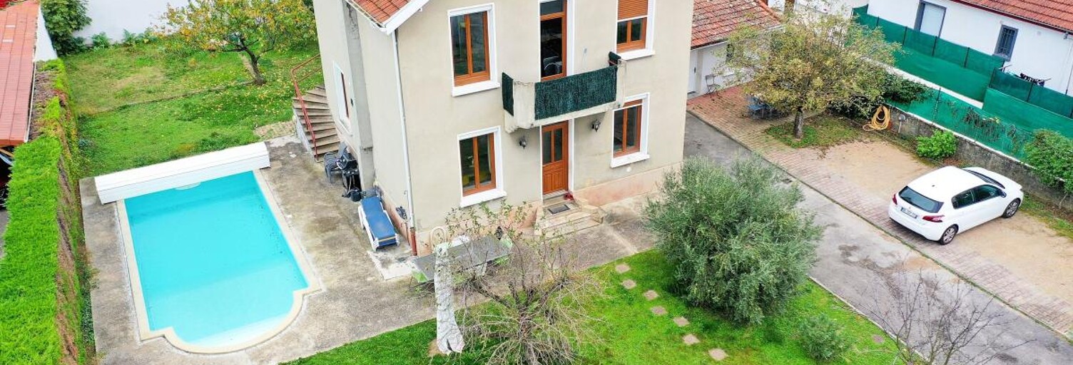 Maison 5 Pièces 160 m² à vendre à Saint-Priest (69800)