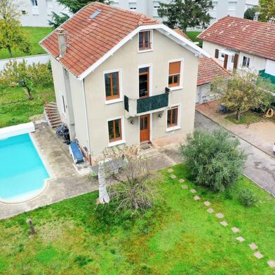 Maison 5 pièces 460000 €