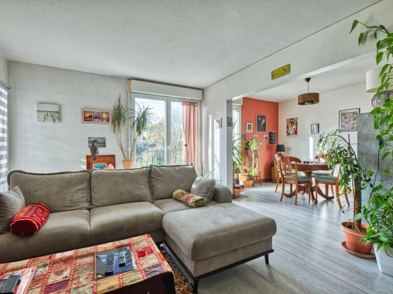 Appartement T4 77m² Pessac Sardine proche Centre avec box — photo 1