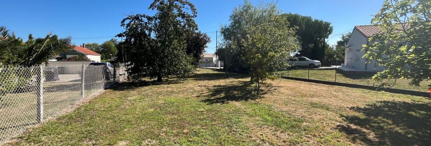 Terrain  579 m² à vendre à Chaillevette (17890)