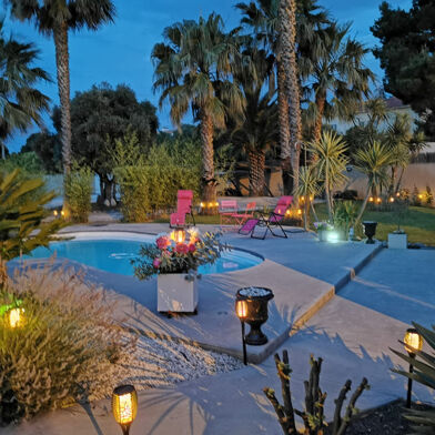 Maison 5 pièces 890400 €