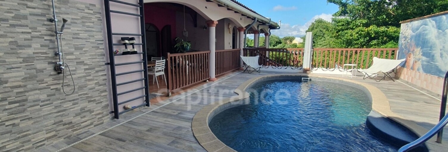 Maison 6 Pièces 163 m² à vendre à Sainte-Luce (97228)