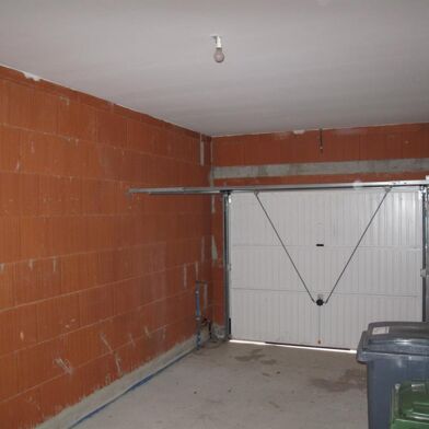 Maison 6 pièces 1410 €