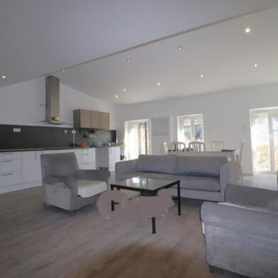 Appartement 4 pièces 1100 €