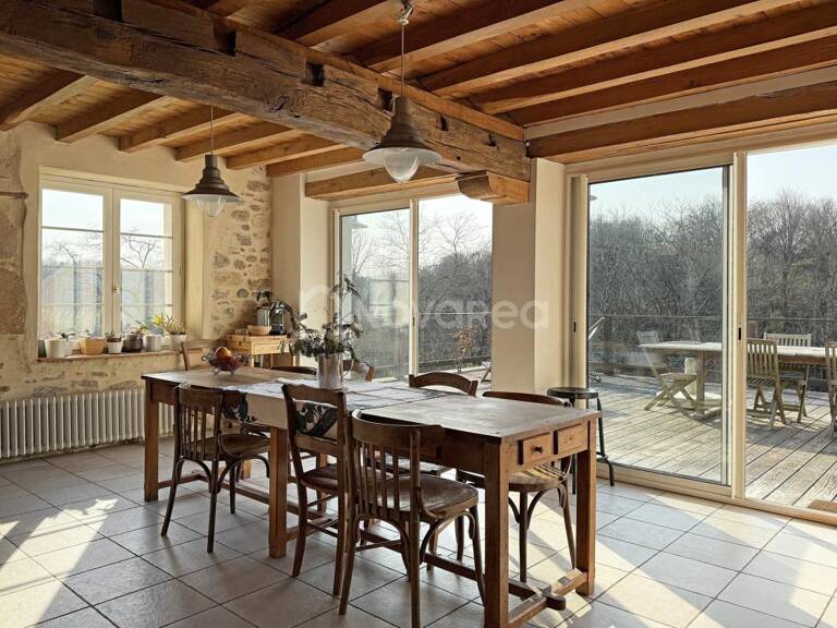 Propriété 12 pièces et dépendances — photo 1