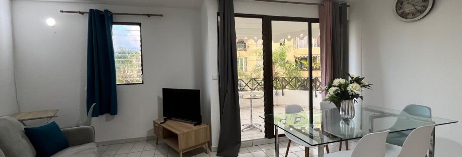 Appartement 2 Pièces 43 m² à louer à Fort-de-France (97200)