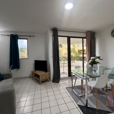 Appartement 2 pièces 950 €