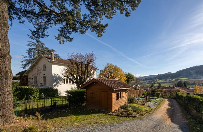 Propriété  comprenant 3 appartements  dans un parc arboré de 2753 m² — photo 4