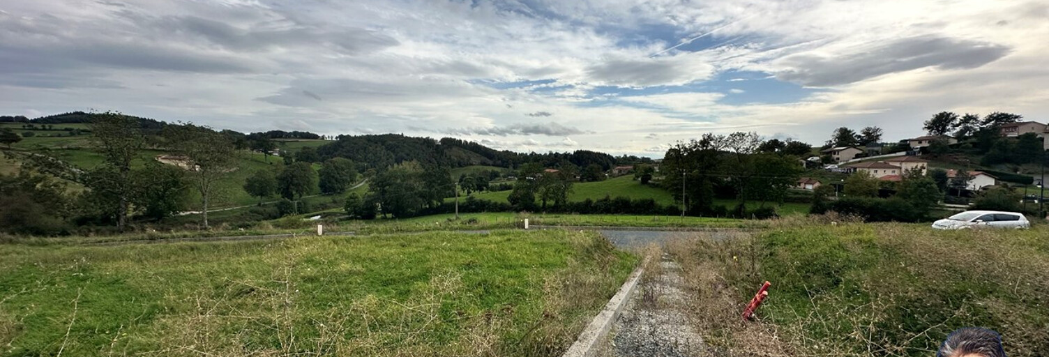 Terrain  607 m² à vendre à Longessaigne (69770)