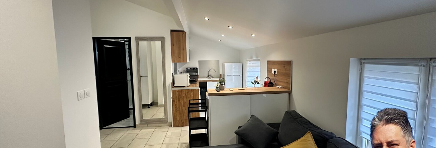 Immeuble  350 m² à vendre à Oullins-Pierre-Bénite (69310)