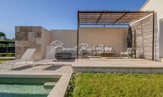 Maison 7 Pièces 180 m² à vendre à Saint-Saturnin-lès-Apt (84490)