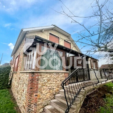 Maison 5 pièces 165850 €