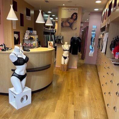 Commerce 2 pièces 87000 €