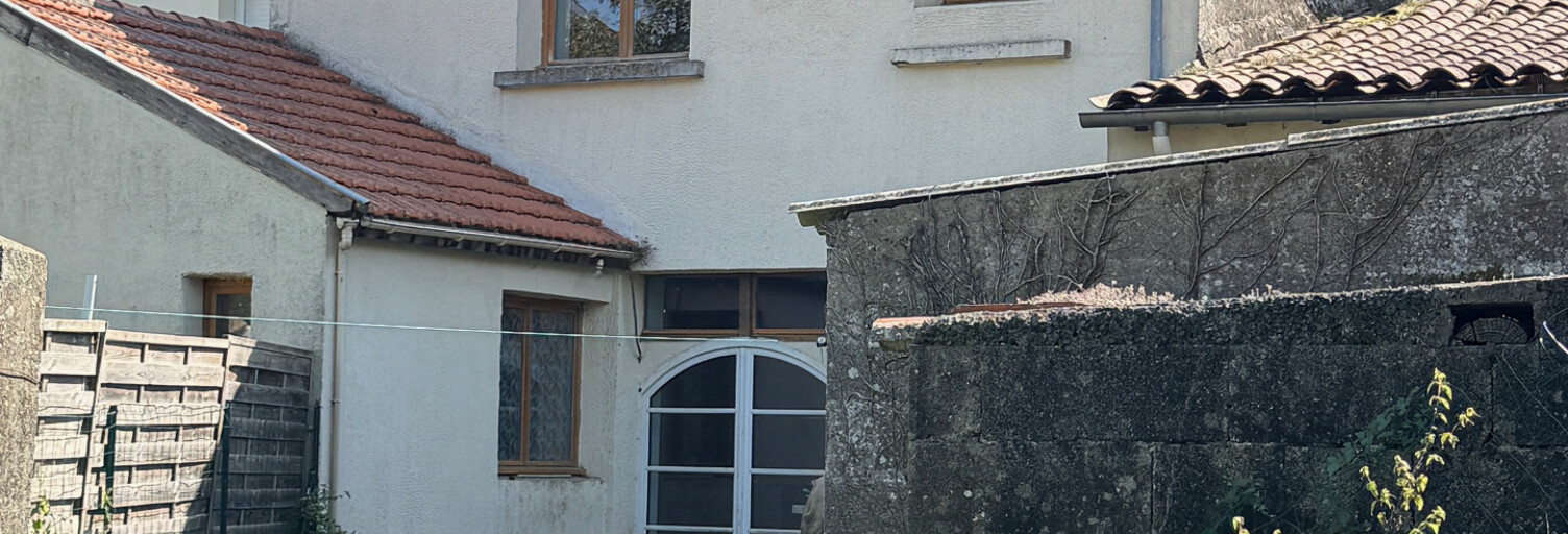 Maison 4 Pièces 92 m² à vendre à Saint-Martin-Lars-en-Sainte-Hermine (85210)