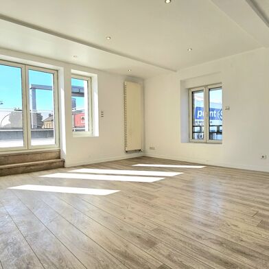 Appartement 6 pièces 173000 €