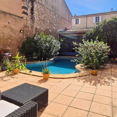 Maison 8 pièces 585000 €