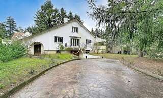 Maison 10 Pièces 230 m² à vendre à Neuville-sur-Oise (95000)