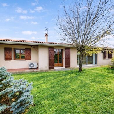 Maison 5 pièces 379600 €