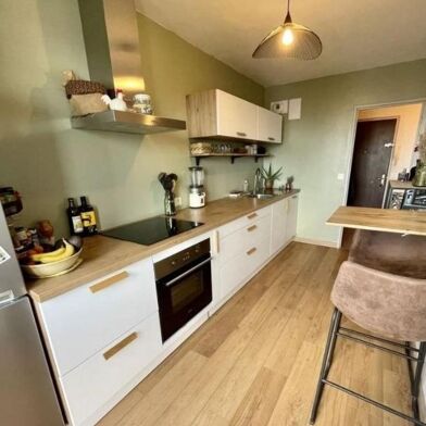 Appartement 3 pièces 163990 €