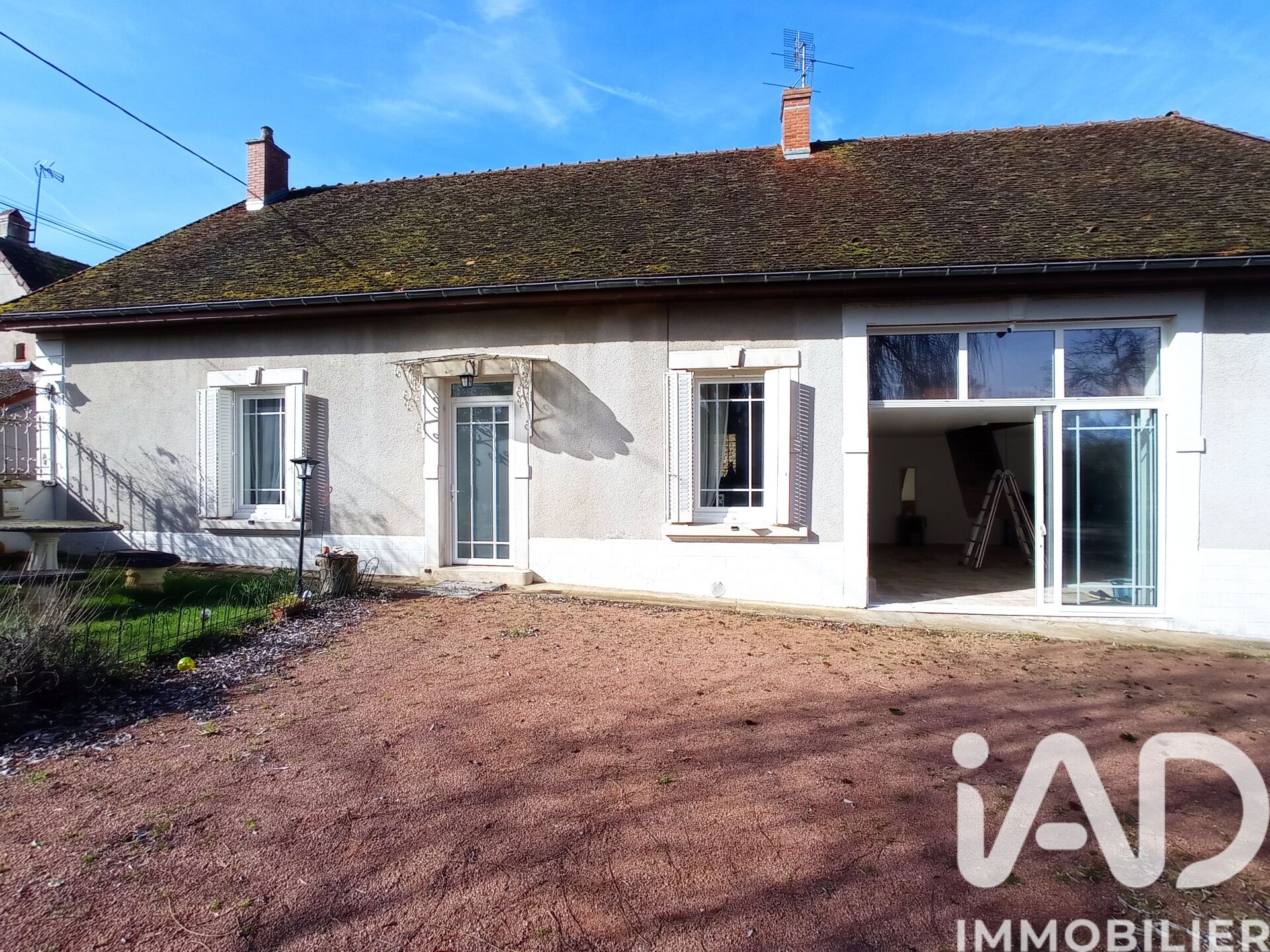 St-Prix-Les-Arnay - 173m² - 7p. - 4ch.