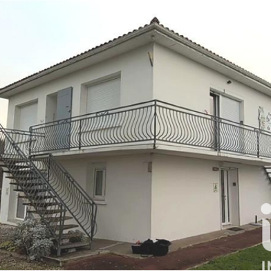 Immeuble  377000 €