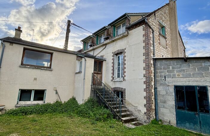 Vente Maison/villa 7 pièces — photo 2