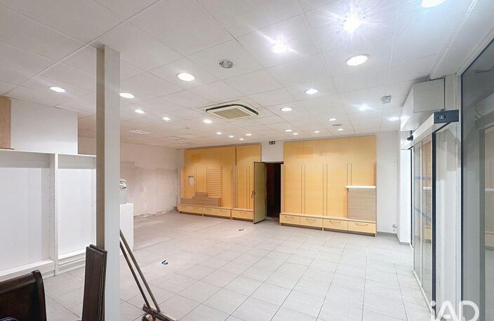 Vente Murs commerciaux 70 m&sup2; — photo 2