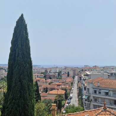 Appartement 3 pièces 1247 €