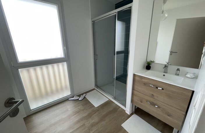 T2 récent avec beau balcon. — photo 2